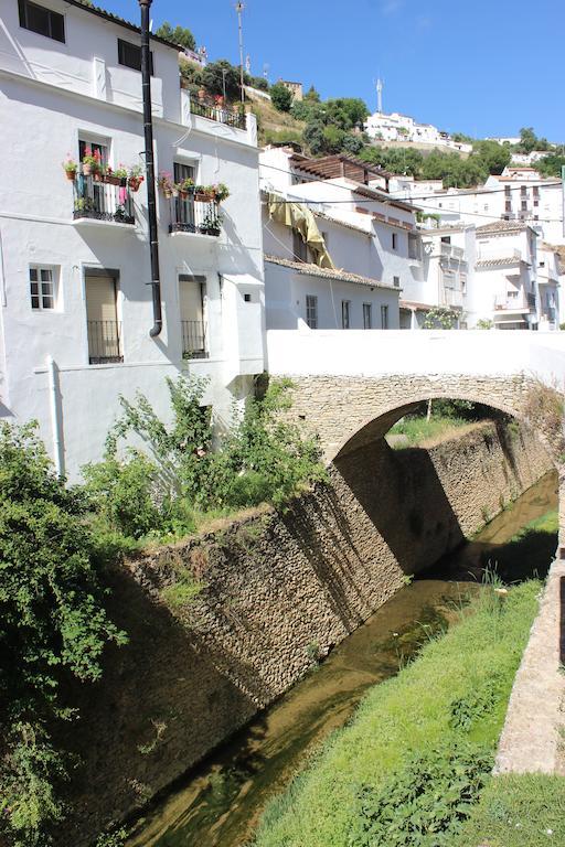 Casa Rural Cuevas Del Sol Setenil de las Bodegas Kültér fotó